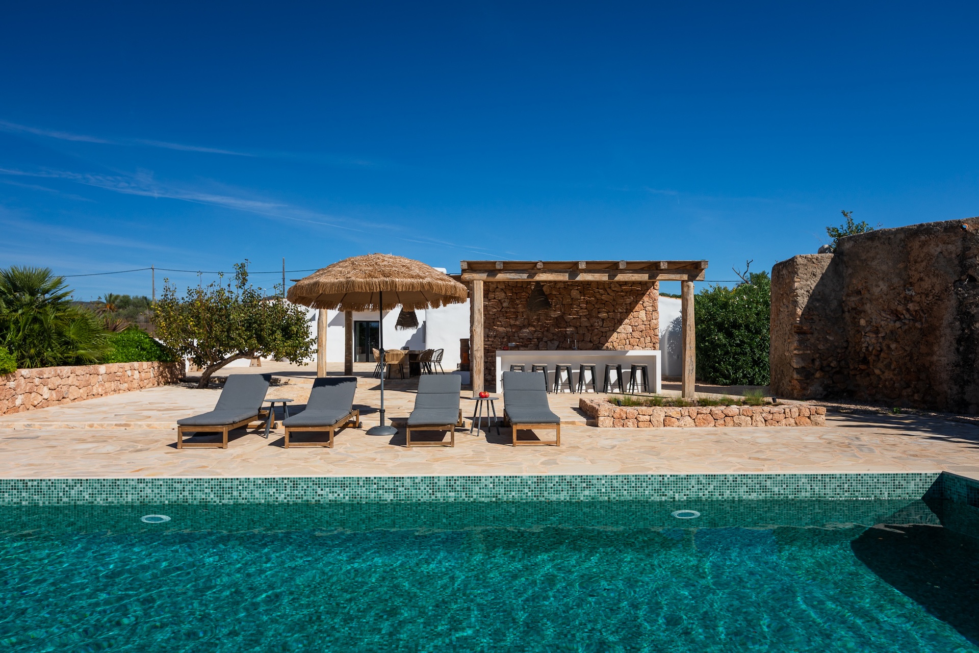 Resa Estates finca sale koop ibiza Jorge house pool.jpg